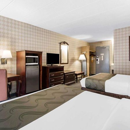 Quality Inn West Springfield Zewnętrze zdjęcie