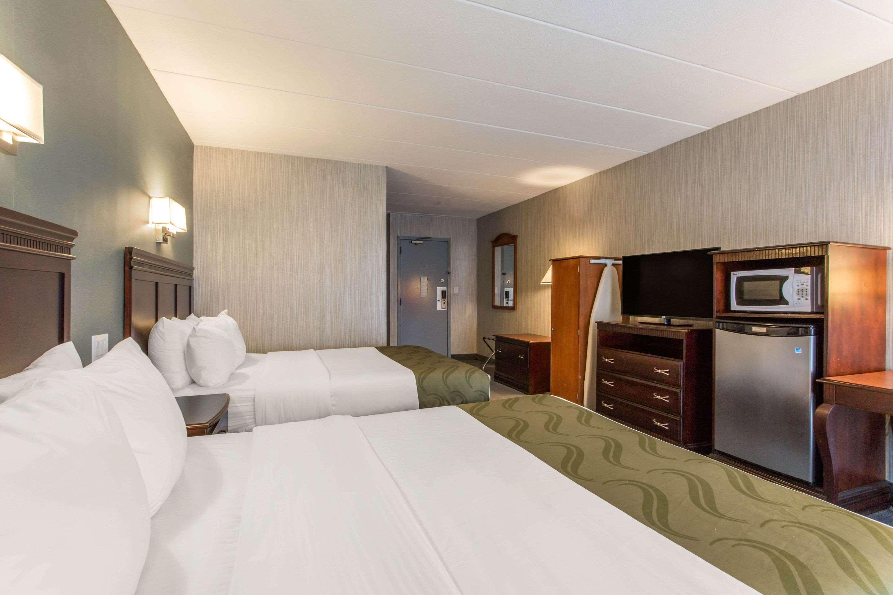 Quality Inn West Springfield Zewnętrze zdjęcie