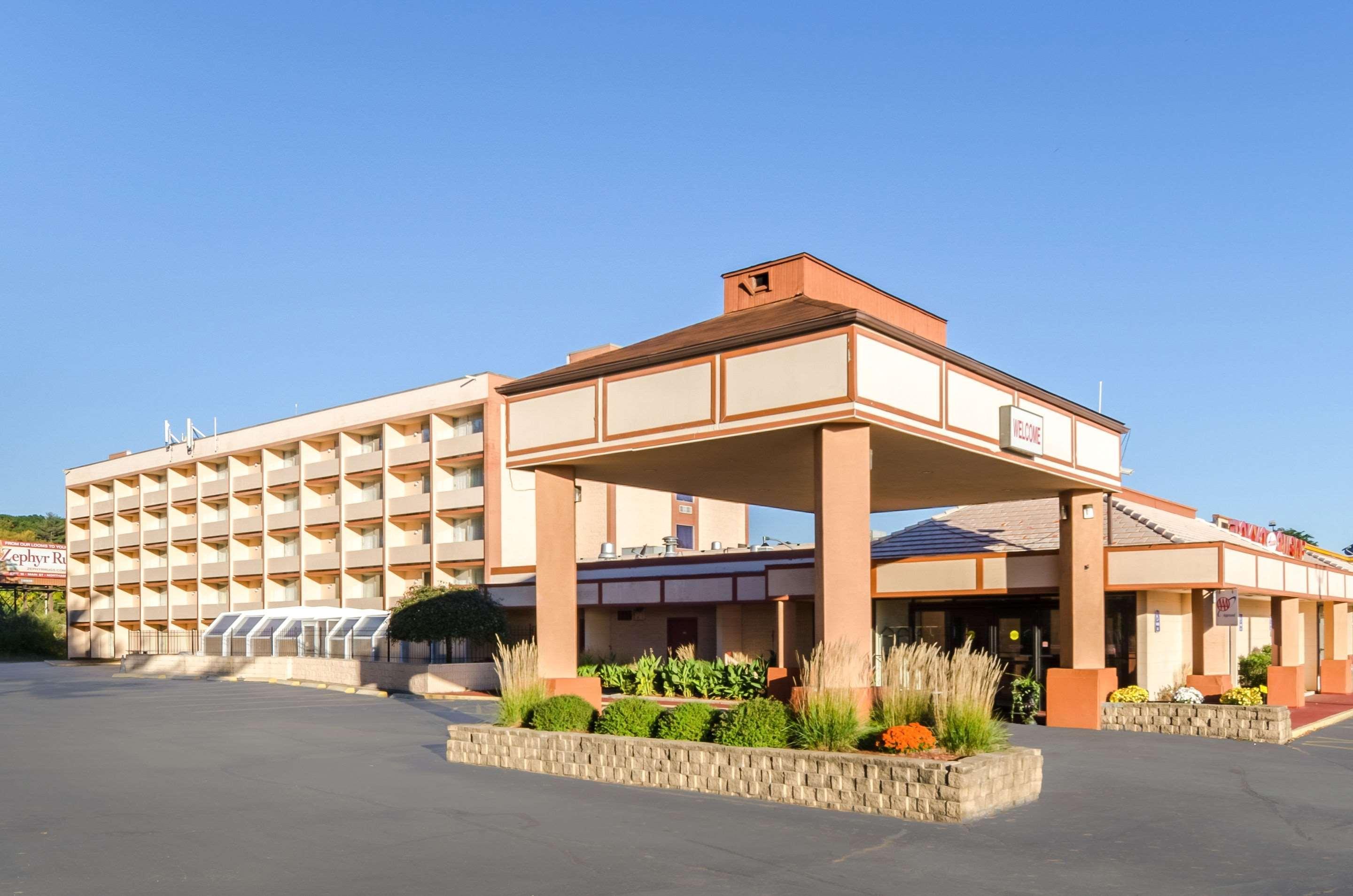 Quality Inn West Springfield Zewnętrze zdjęcie