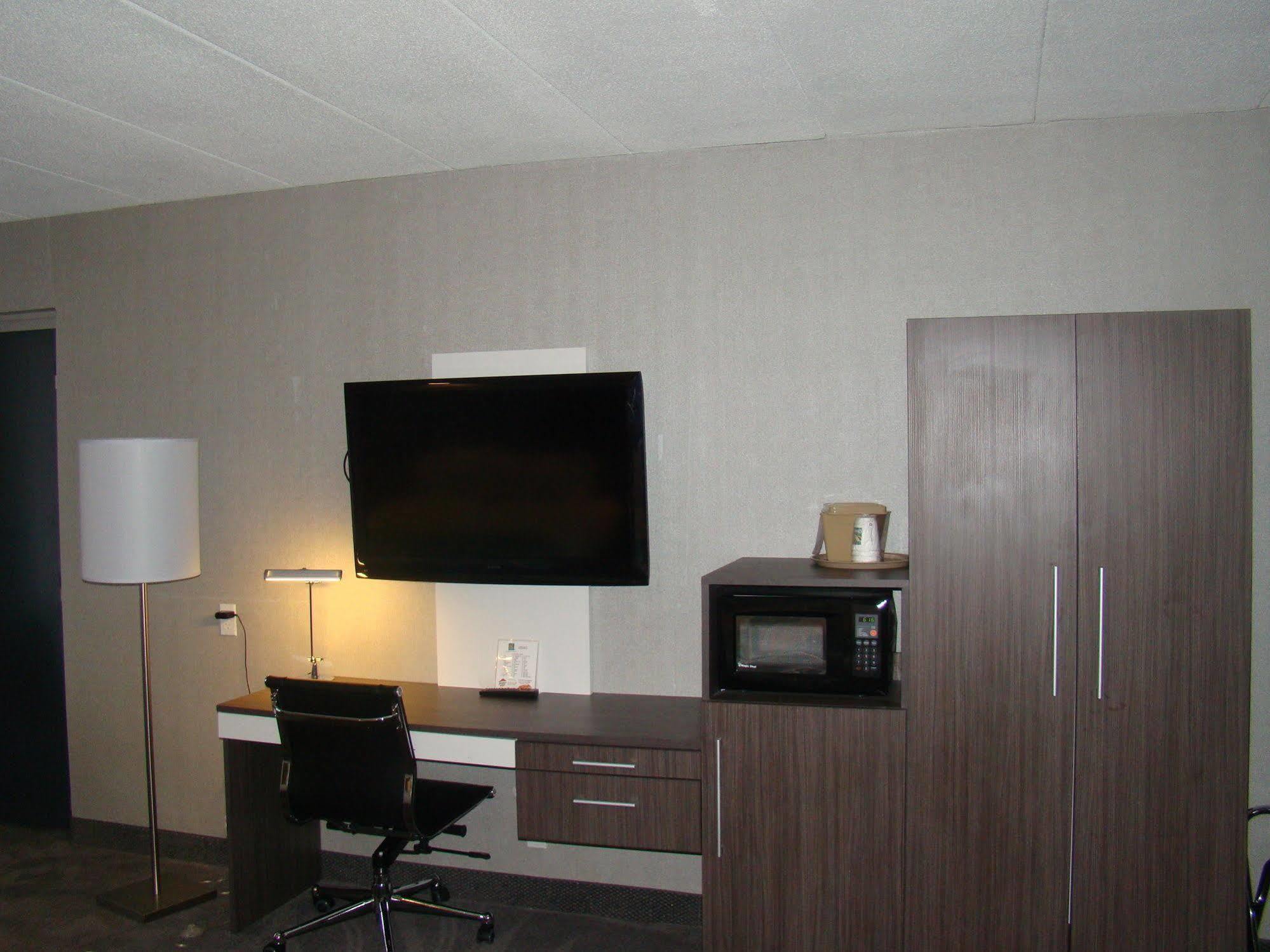 Quality Inn West Springfield Zewnętrze zdjęcie